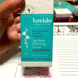 Lavish Age Away Hydrating Cream